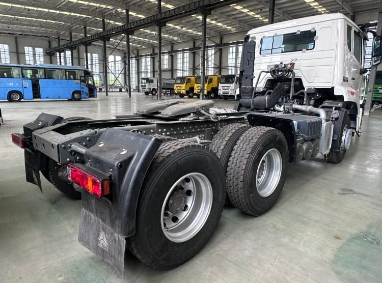 Reman Howo NX 6×4 Truck Tractor 3 reman truck tractor for sale | reman sinotruk prix