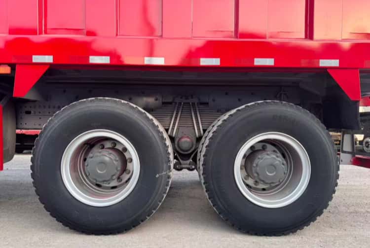 Reman CNHTC Howo TX 460 8×4 Dump Truck 5 reman cnhtc dump truck | reman howo 8x4 dump truck