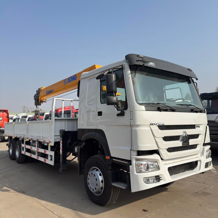 Reman HOWO 6×4 Truck‑Mounted Crane 1 remanufactured Howo truck-mounted crane with XCMG 11-ton boom