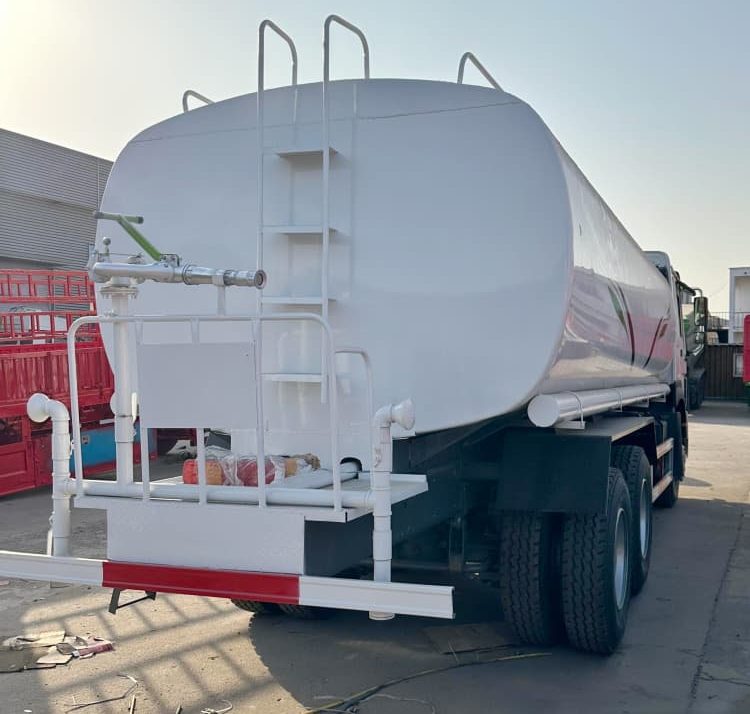 Reman Howo 25 CBM 6×4 Water Tanker Truck 3 reman water tanker truck | reman lorry water tanker | reman water tanker price