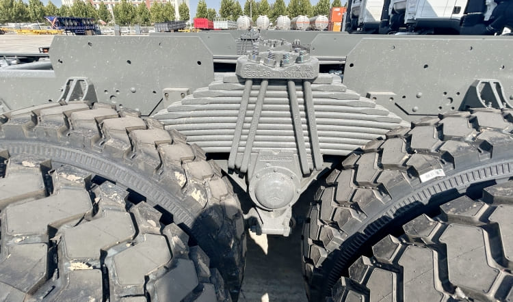 Reman Sinotruk Howo Chassis Truck 6×4 8 reman chassis truck for sale | reman howo chassis truck