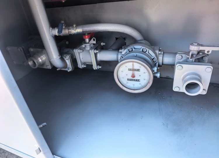 Reman Howo Fuel Tanker Truck 20CBM 6×4 5 reman tanker truck for sale | reman diesel tanker