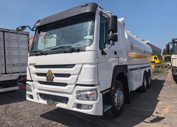 Reman Howo Fuel Tanker Truck 20CBM 6×4 2 reman tanker truck for sale | reman diesel tanker